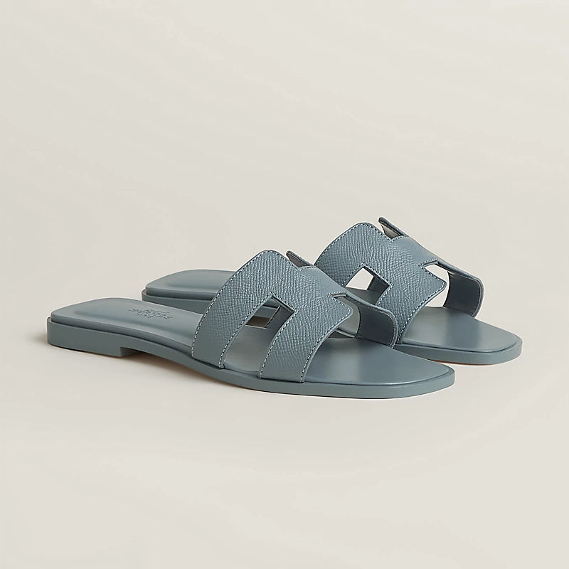 H Sandals