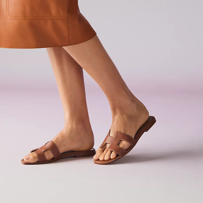 H Sandals