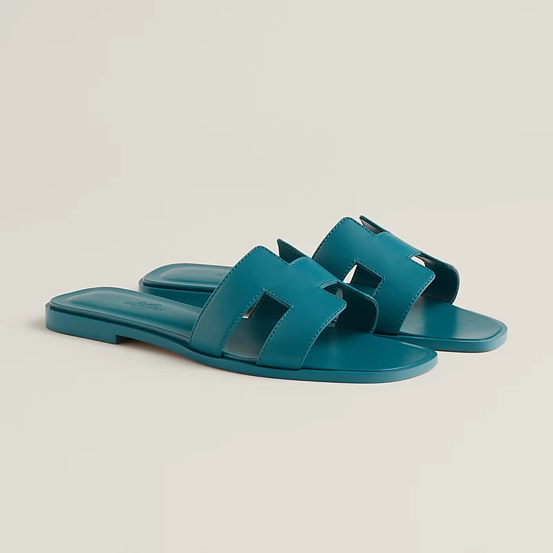 H Sandals